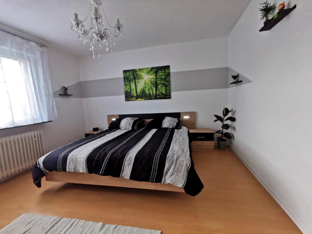 3 Zimmer-Apartment Mit Terrasse Gernsbach Luaran gambar